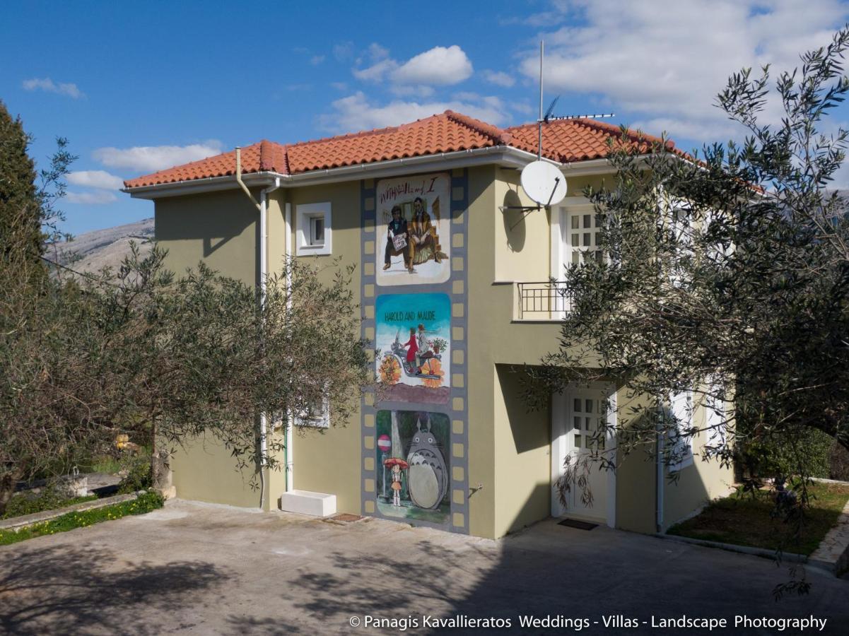 Cinema Themed House In Argostoli Villa Buitenkant foto
